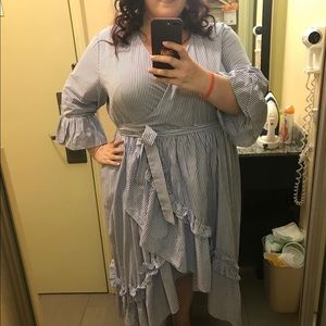 Who What Wear size 4x wrap dress